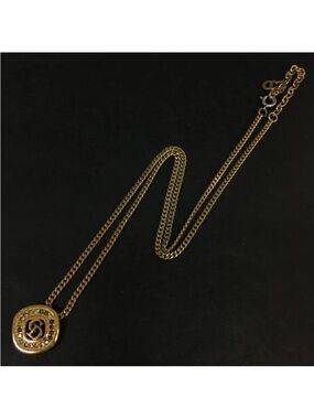 Christian Dior vintage CD logo pendant necklace 👝